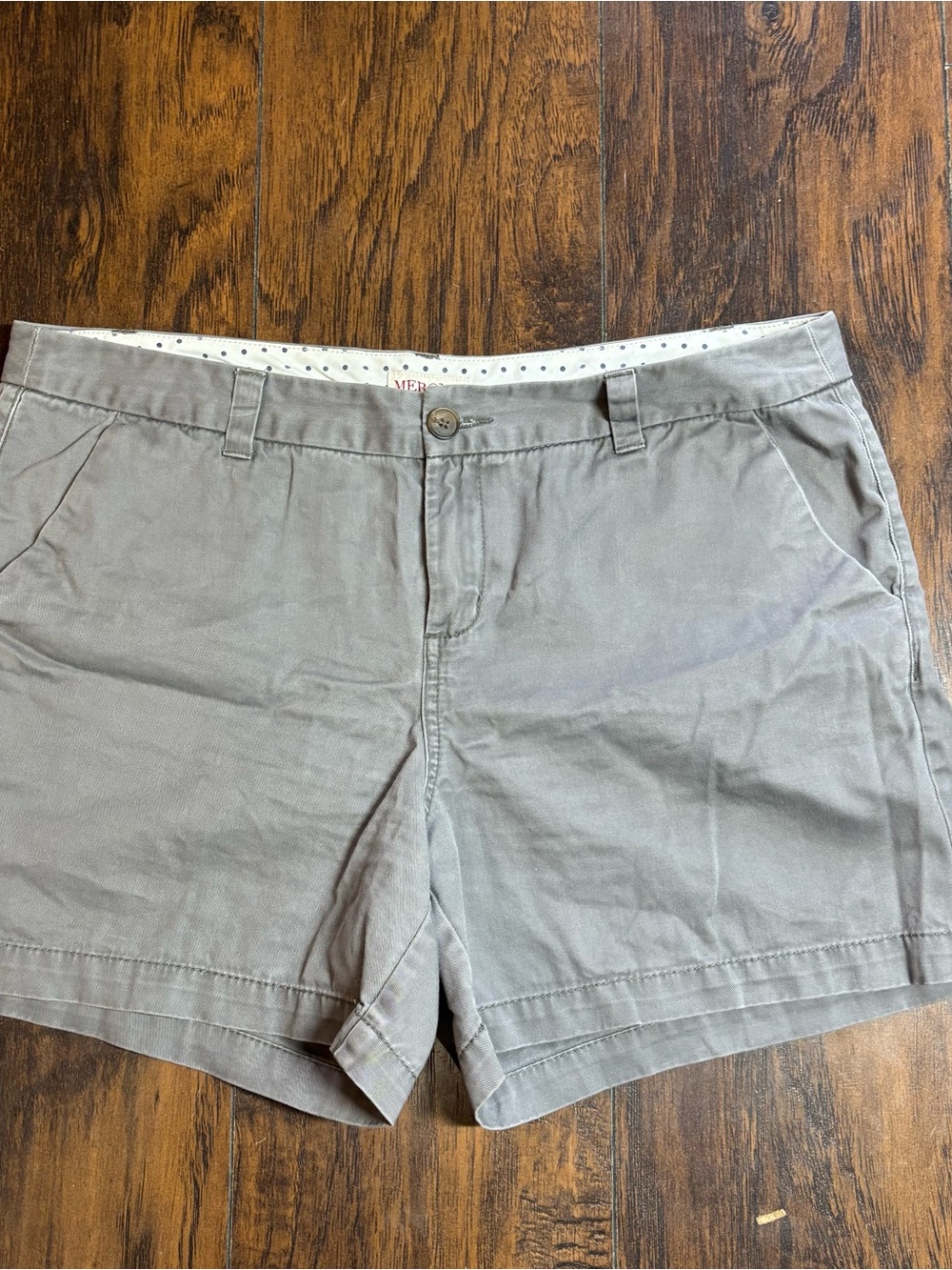 Merona Light Gray Women’s Chino Bermuda Shorts Size 12